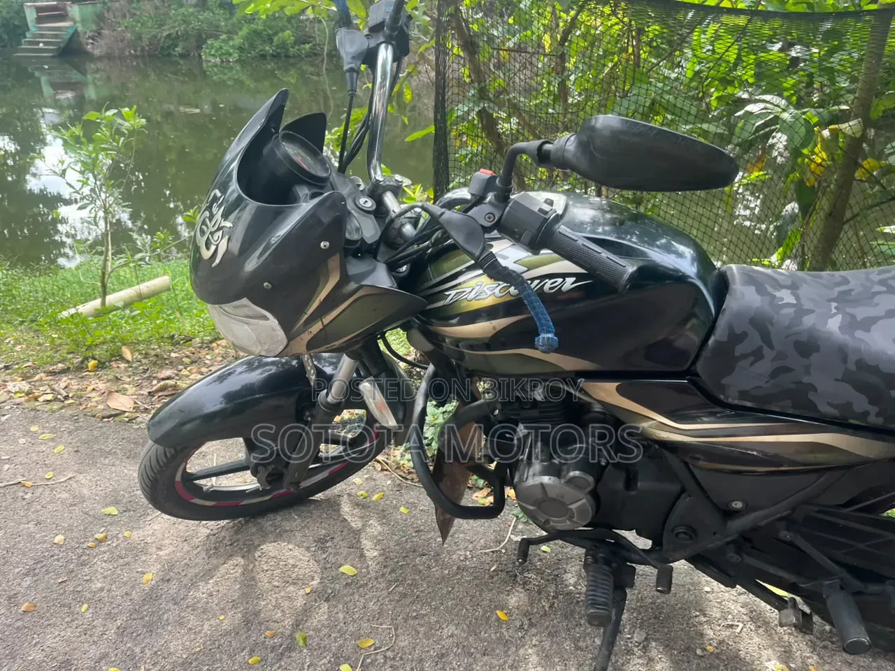 Bajaj Discover 100 2021 Black