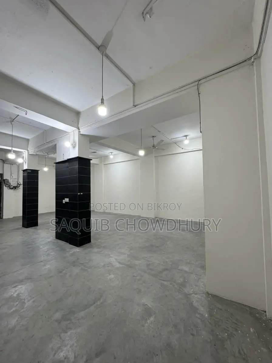 ডিসিসি গুলশান-০২ এ ১,২০০ বর্গফুটের বাণিজ্যিক জায়গা ভাড়ার জন্য উপলব্ধ