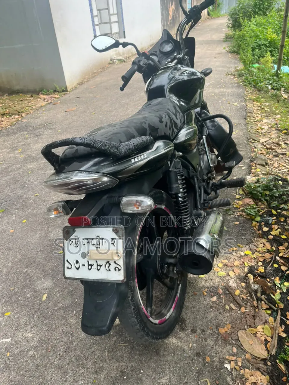 Bajaj Discover 100 2021 Black