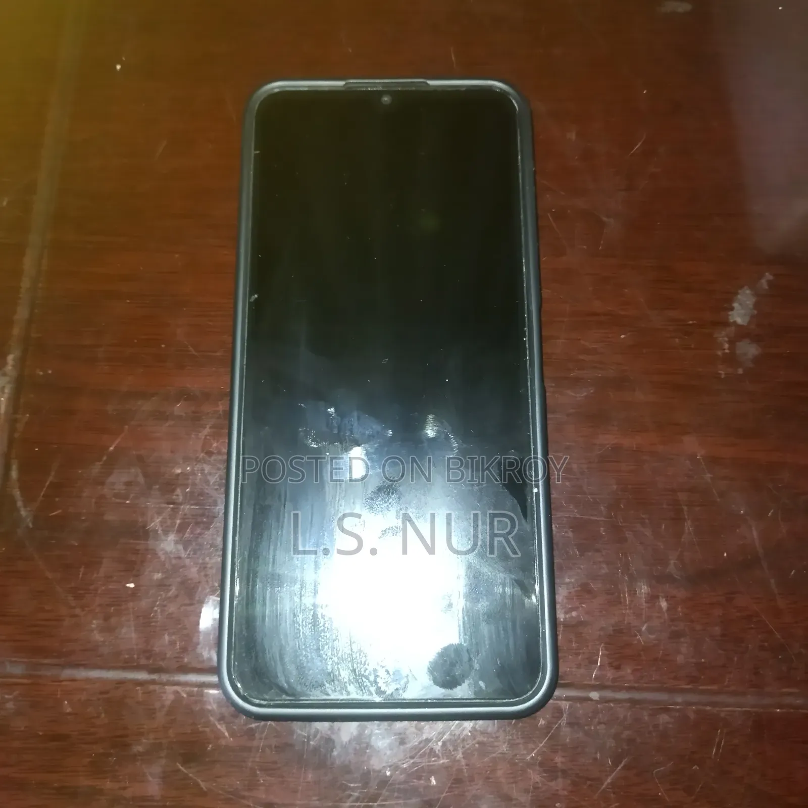ভিভো ওয়াই২০ ৬৪ জিবি হোয়াইট