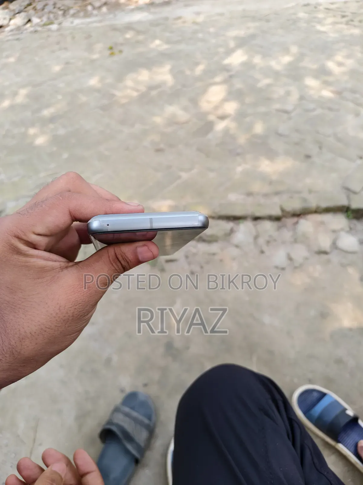 গুগল পিক্সেল ৮ ১২৮ জিবি সিলভার