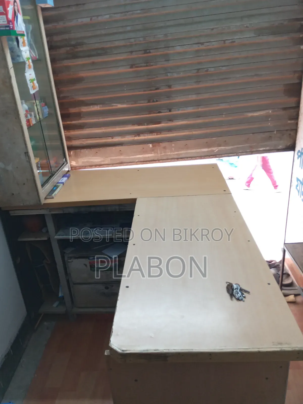 Shop furniture for sale (completely running furniture)