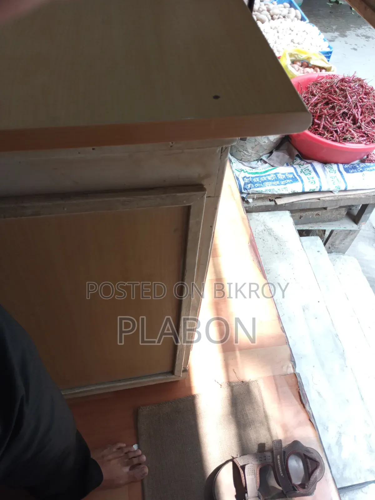 Shop furniture for sale (completely running furniture)