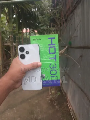 ইনফিনিক্স হট ৩০আই ১২৮ জিবি হোয়াইট