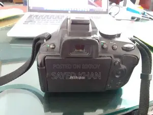 নিকন ডি৫১০০ ক্যামেরা