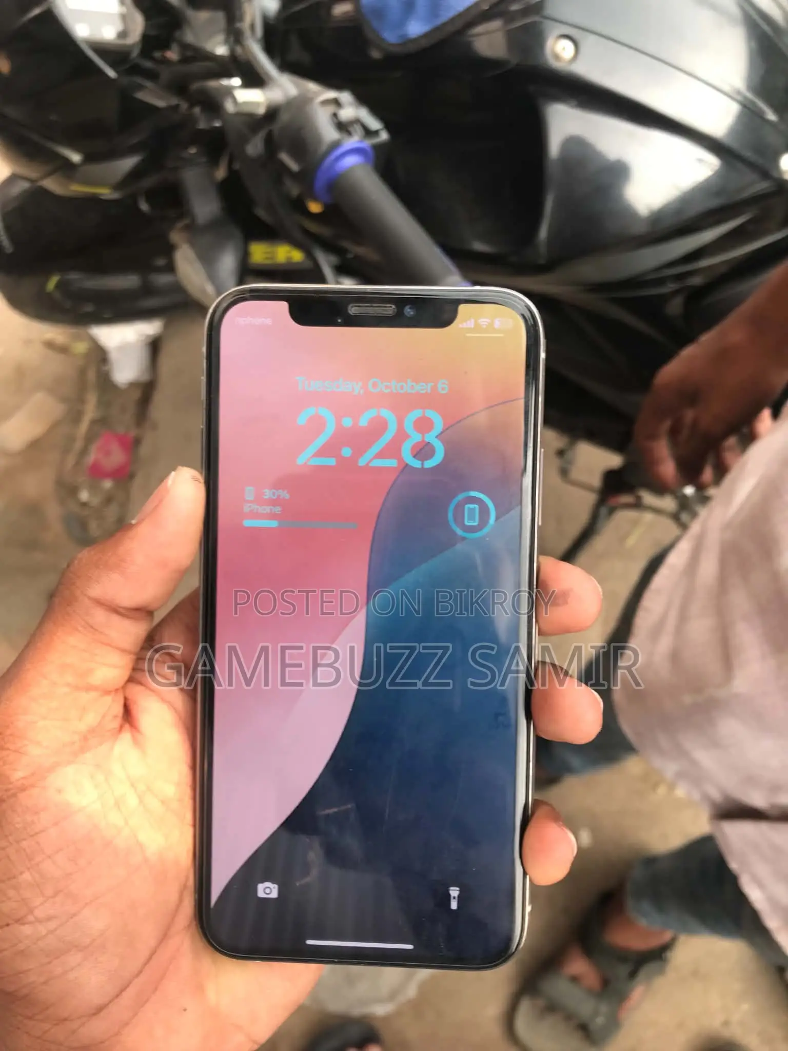 Apple iPhone XS 64 GB White
