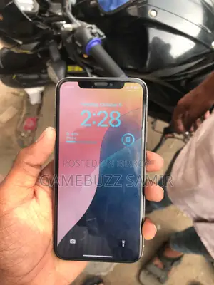 Apple iPhone XS 64 GB White
