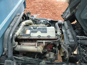 Dumptruck 2005 Model Vehicle Urgent Sale
