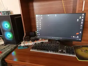 Desktop Computer Gigabyte 16GB AMD Ryzen 5 SSD 512GB