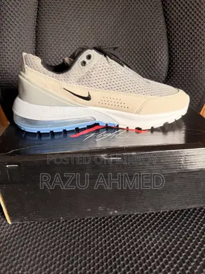 Nike Air Max Sneakers for Sale 👟