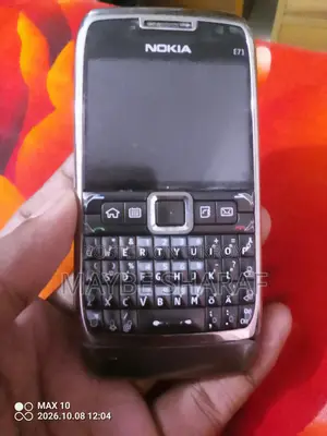 নোকিয়া ই৭১ গ্রে