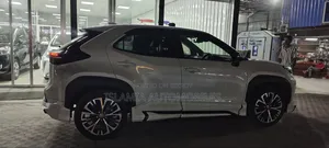 Toyota Yaris 2021 Pearl