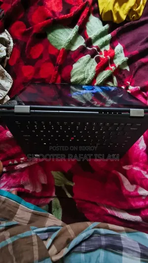 Laptop Lenovo ThinkPad X1 Yoga 8GB Intel Core i5 SSD 256GB