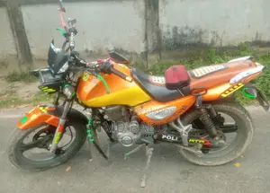 ওয়ালটন এক্সপ্লোর ১৪০ ২০১০ হলুদ