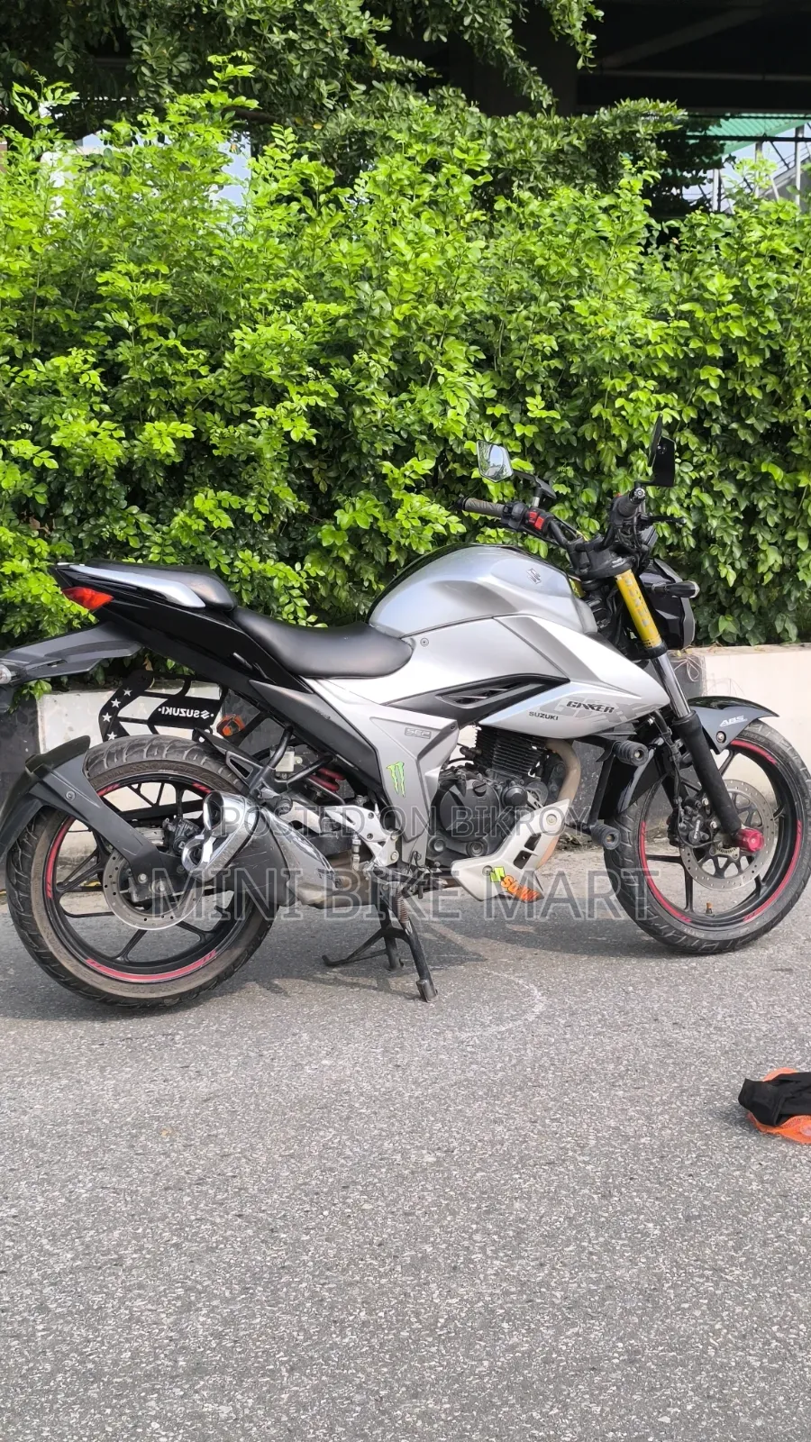 Suzuki Gixxer 2022 Silver