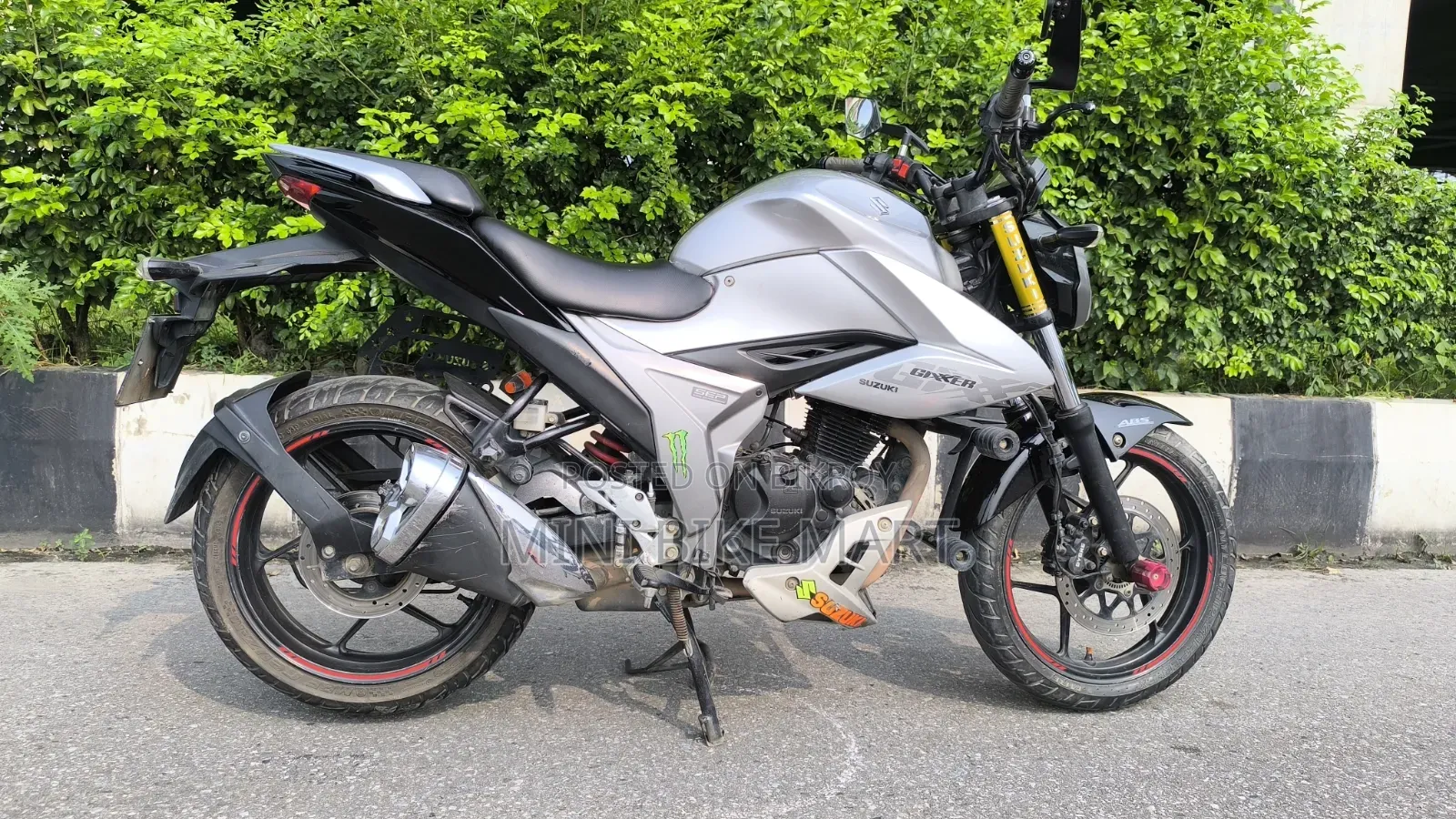 Suzuki Gixxer 2022 Silver