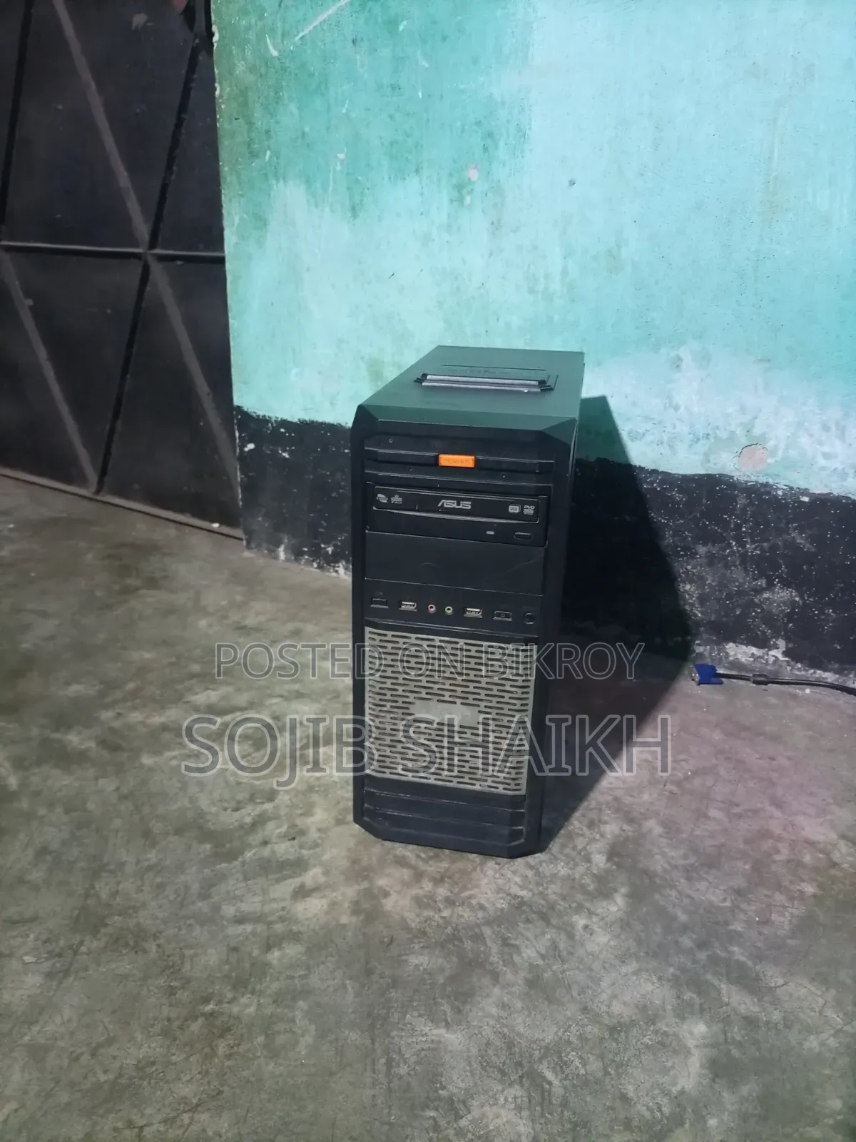 Desktop Computer 4GB Intel Core i3 HDD 1TB