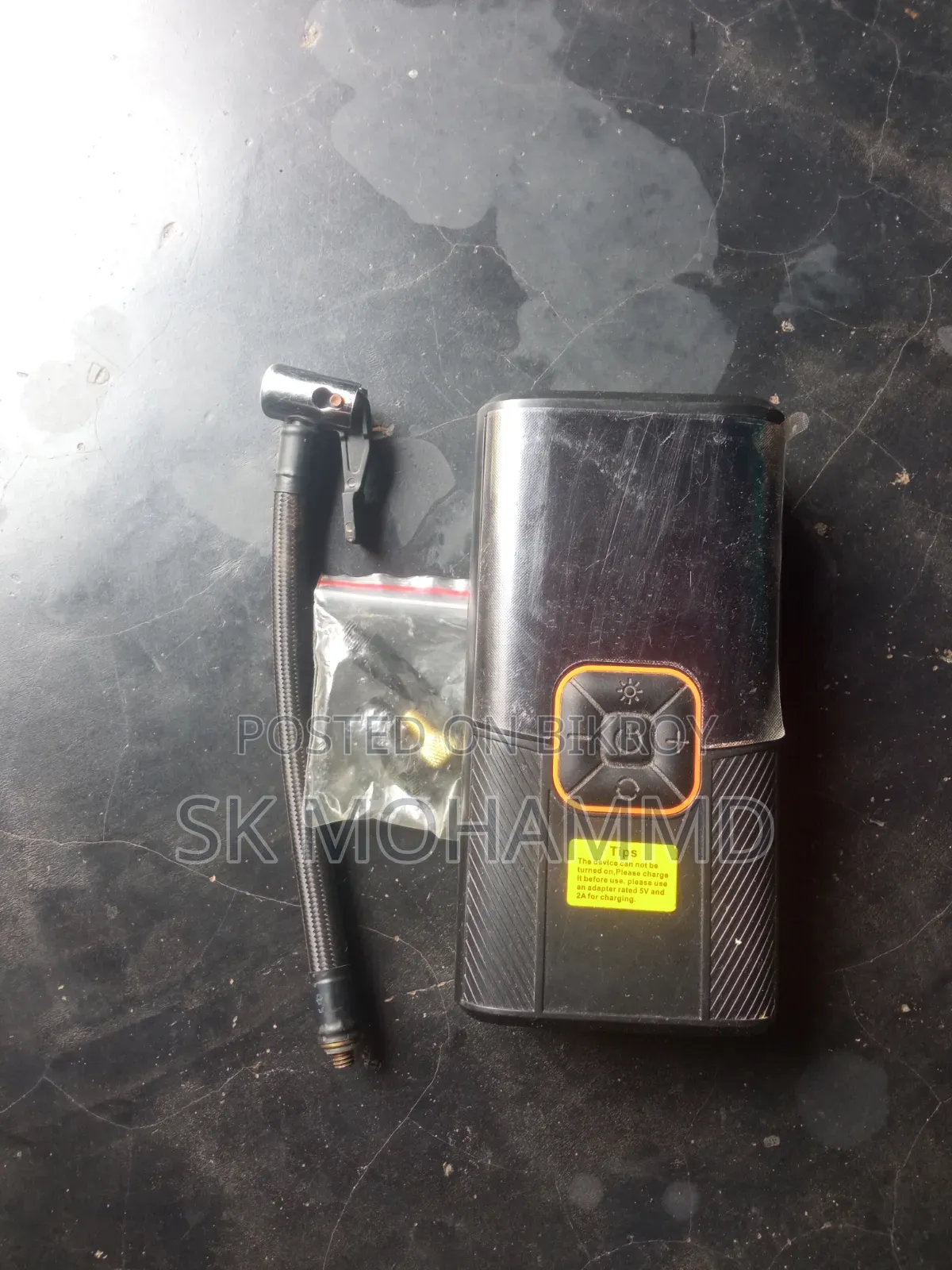 গাড়ির ডিজিটাল পোর্টেবল এয়ার পাম্প বিক্রি করা হবে।