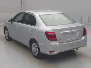 Toyota Axio 2021 Silver