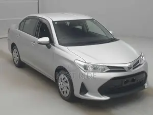 Toyota Axio 2021 Silver