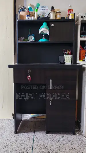 Reading Table