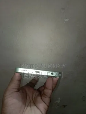 রিয়েলমি সি৬৭ ১২৮ জিবি হোয়াইট