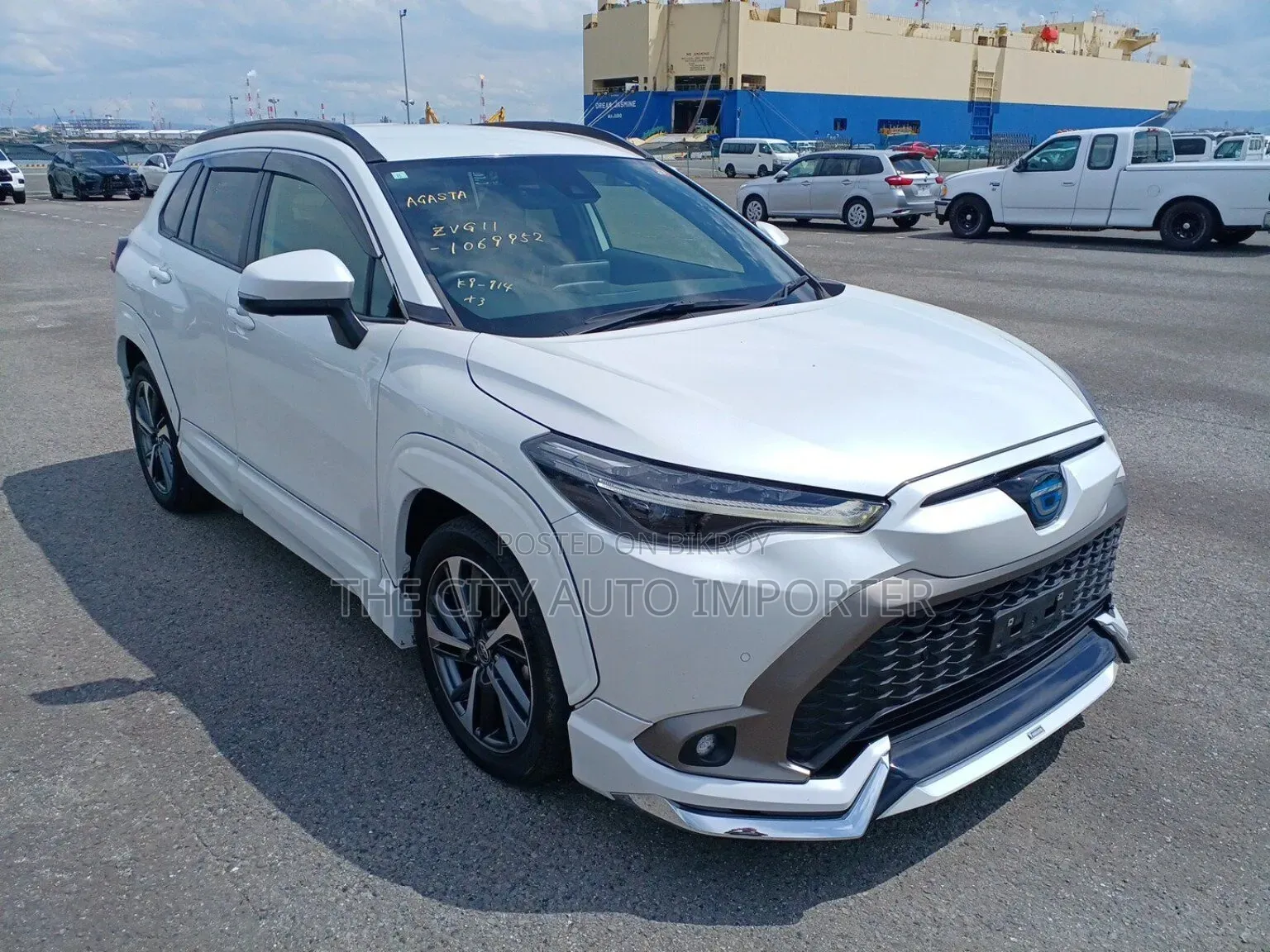 Toyota Corolla LE 2023 Pearl