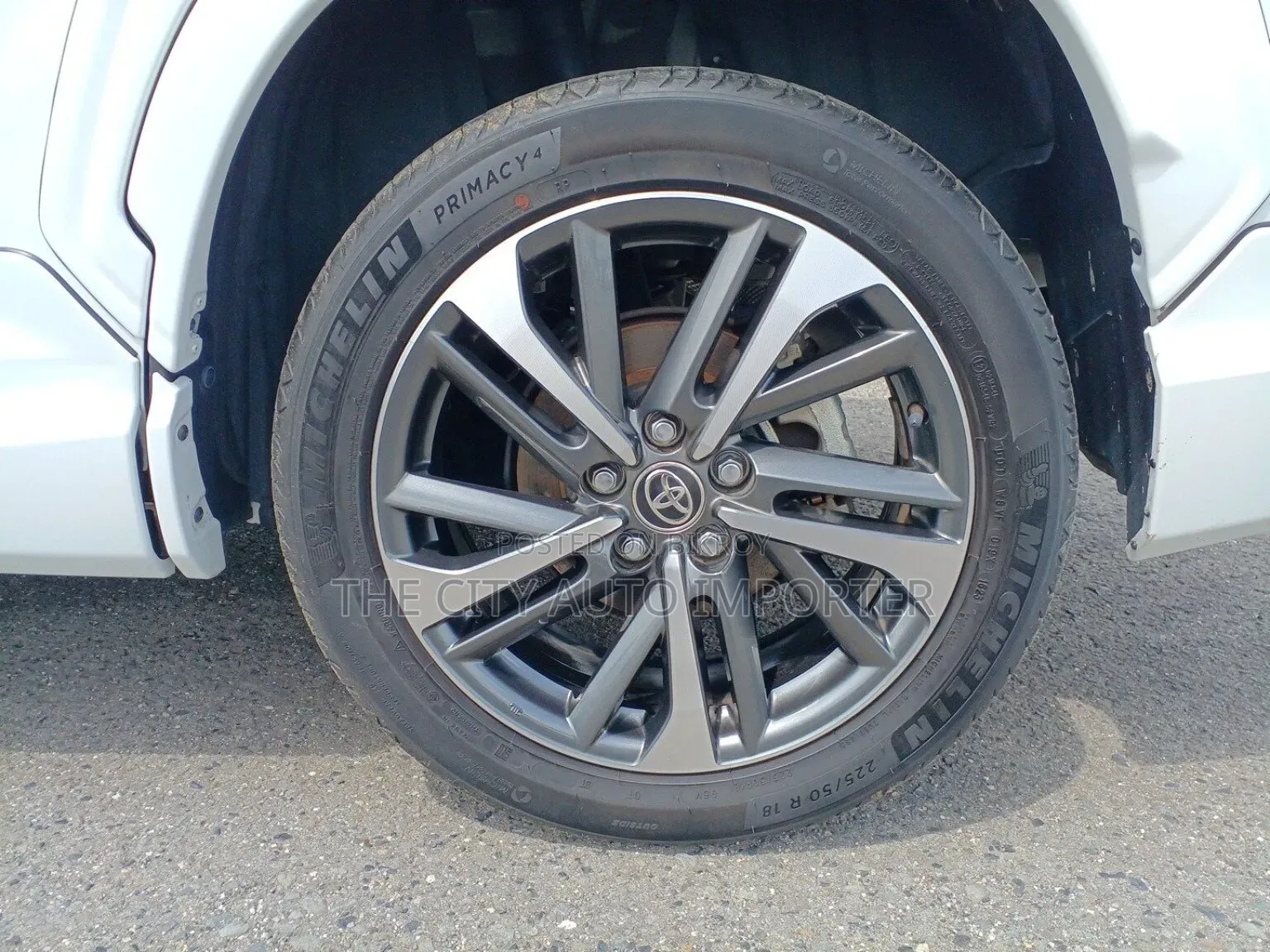 Toyota Corolla LE 2023 Pearl