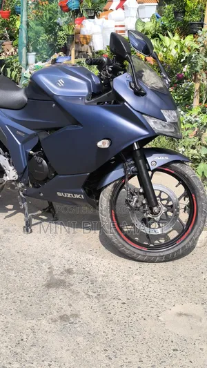 Suzuki Gixxer SF 2023