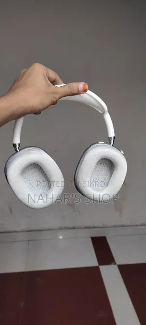 New Model Hoco W106 Premium Gaming Headphone