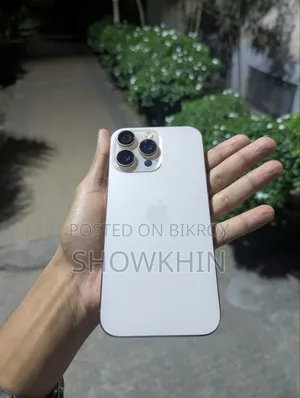 অ্যাপল আইফোন ১৬ প্রো ম্যাক্স ২৫৬ জিবি হোয়াইট