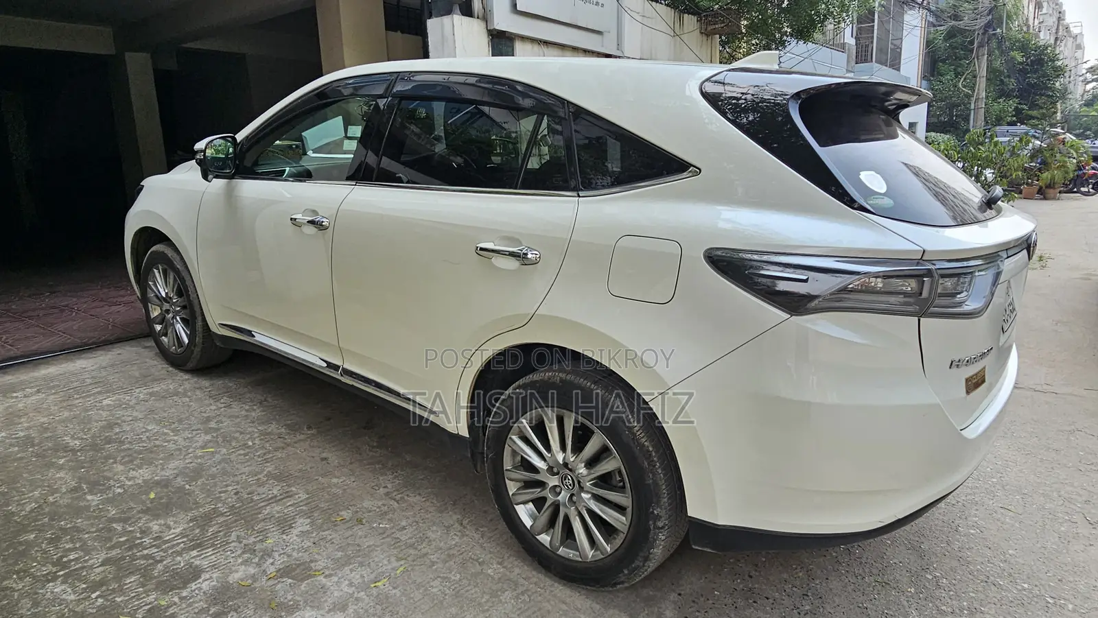 Toyota Harrier 2017 Pearl