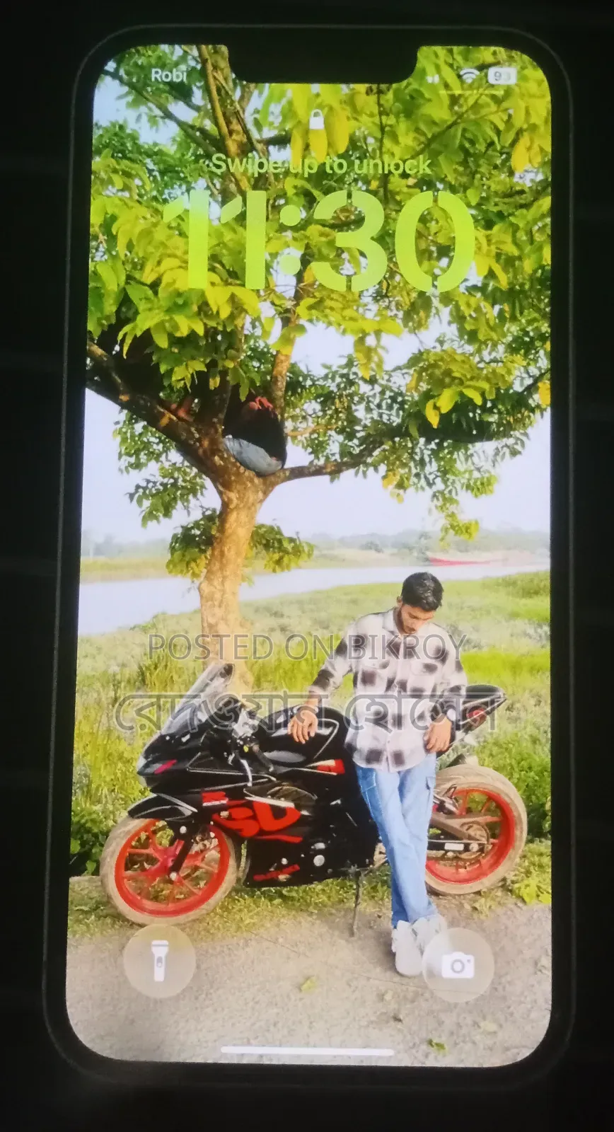 অ্যাপল আইফোন ১৩ ১২৮ জিবি হোয়াইট