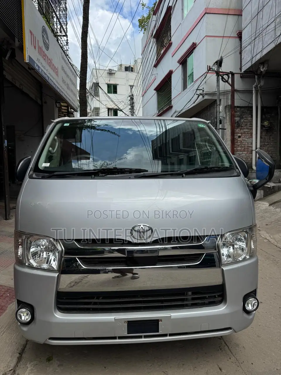 টয়োটা টয়োয়েস ২০২০ সিলভার