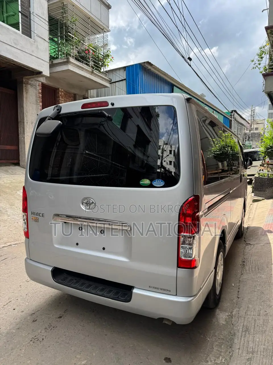 টয়োটা টয়োয়েস ২০২০ সিলভার
