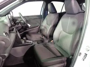 Toyota Yaris Cross 2022 Pearl