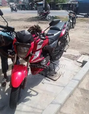 Keeway RKS 150 2018 Red