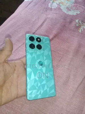 মোটোরালা এজ ৬০ ফিউশন ২৫৬ জিবি পিংক