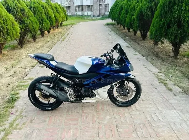ইয়ামাহা ওয়াইজেডএফ-আর ২০১২ নীল