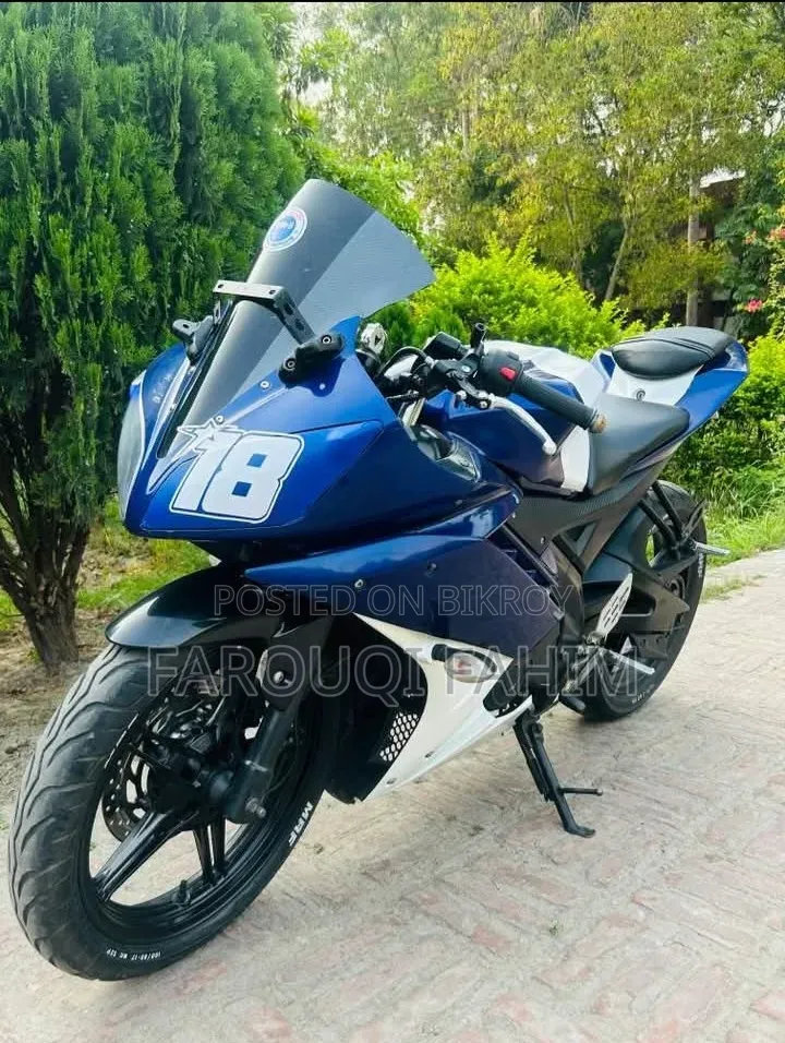 ইয়ামাহা ওয়াইজেডএফ-আর ২০১২ নীল