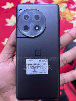 ওয়ানপ্লাস ১২আর ১২৮ জিবি ব্ল্যাক