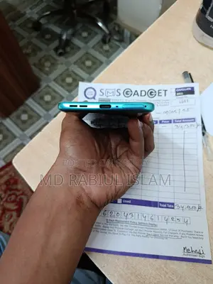 মোটোরোলা এজ ৬০ ফিউশন ২৫৬ জিবি