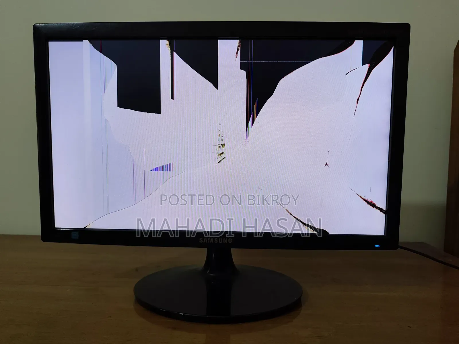 Samsung SyncMaster S19B150 19" Monitor – Display Damage, Parts/Repair