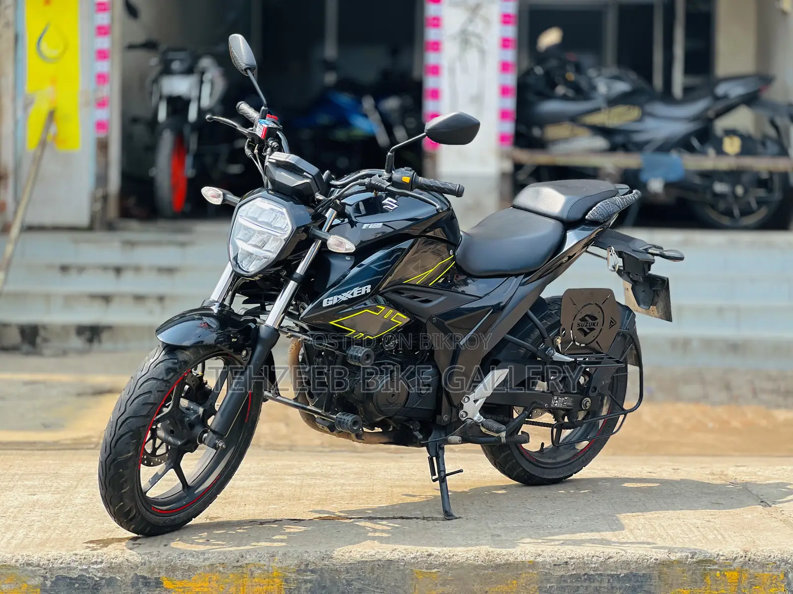 Suzuki Gixxer 2023 Black
