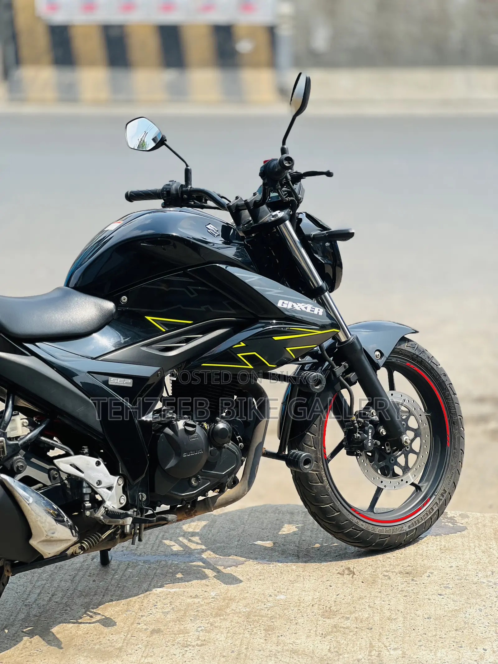 Suzuki Gixxer 2023 Black