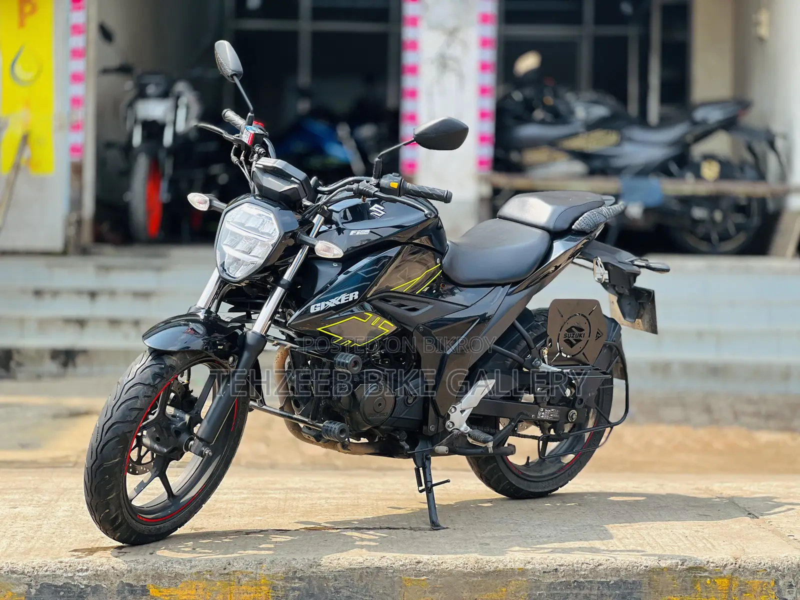 Suzuki Gixxer 2023 Black