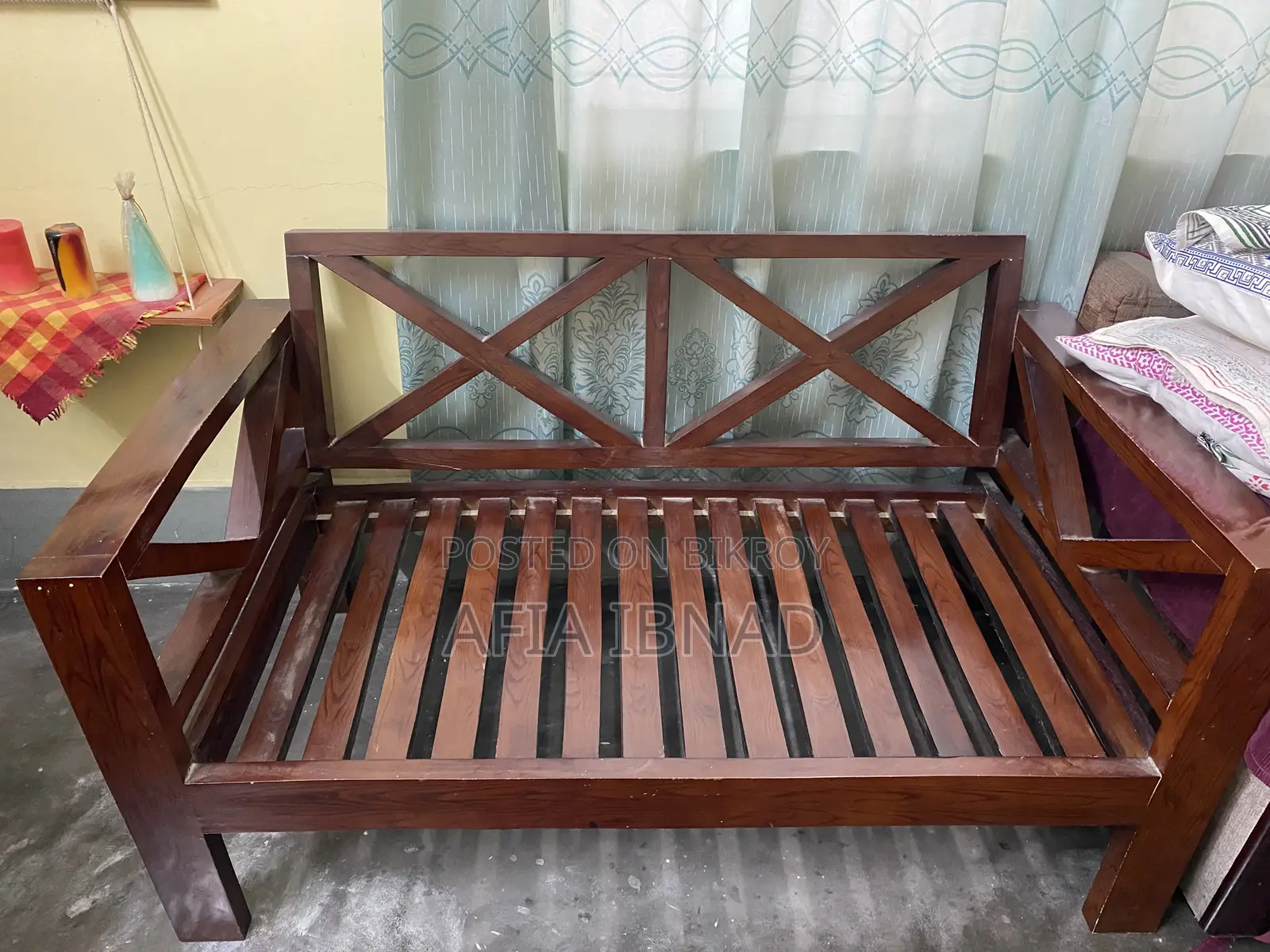 ৫ সিটের সোফা বিক্রি হবে