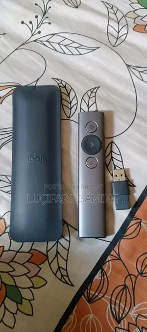 Logi Presenter