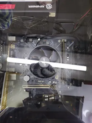 Desktop Computer MSI 8GB AMD Ryzen 5 SSD 128GB