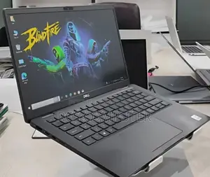 Laptop Dell Latitude 7410 8GB Intel Core i7 SSD 256GB